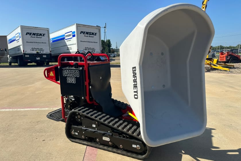 14 Cu Ft Track Power Buggy